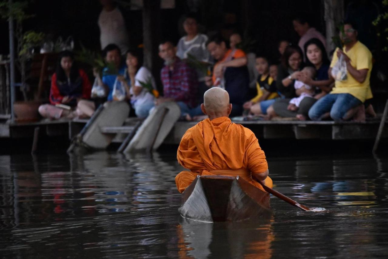 Appartamento Ban Mae Arom Amphawa Esterno foto