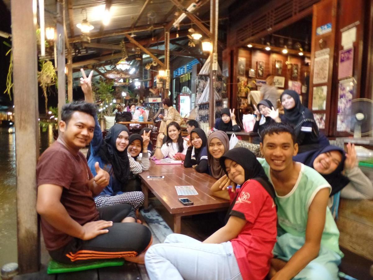 Appartamento Ban Mae Arom Amphawa Esterno foto