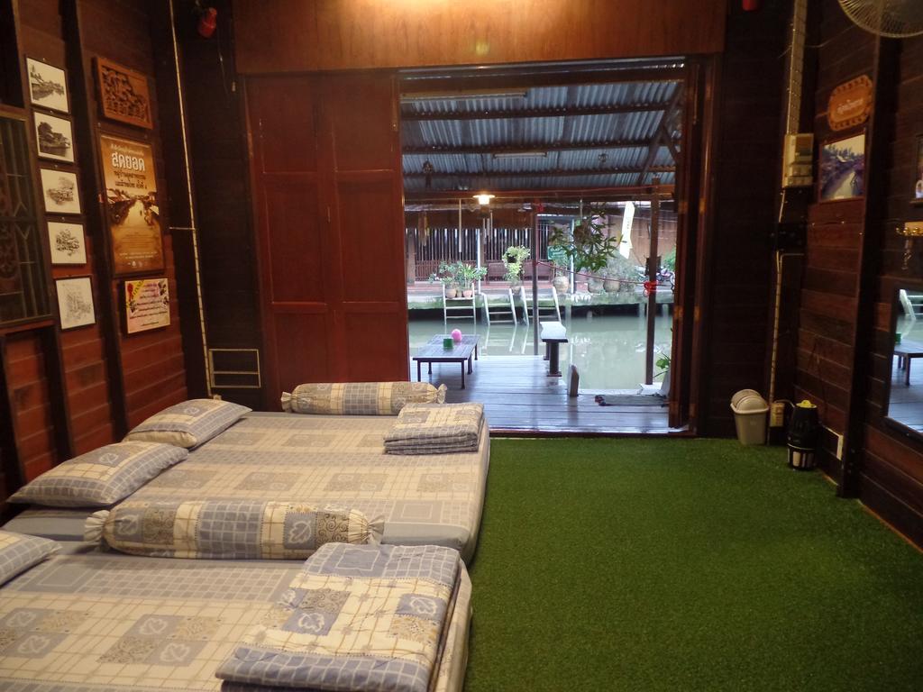 Appartamento Ban Mae Arom Amphawa Esterno foto