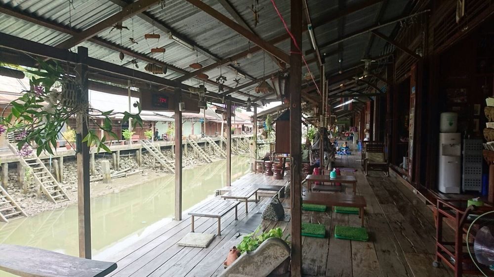 Appartamento Ban Mae Arom Amphawa Esterno foto