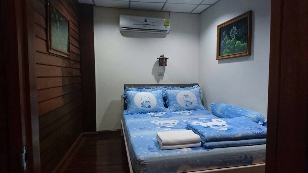 Appartamento Ban Mae Arom Amphawa Esterno foto