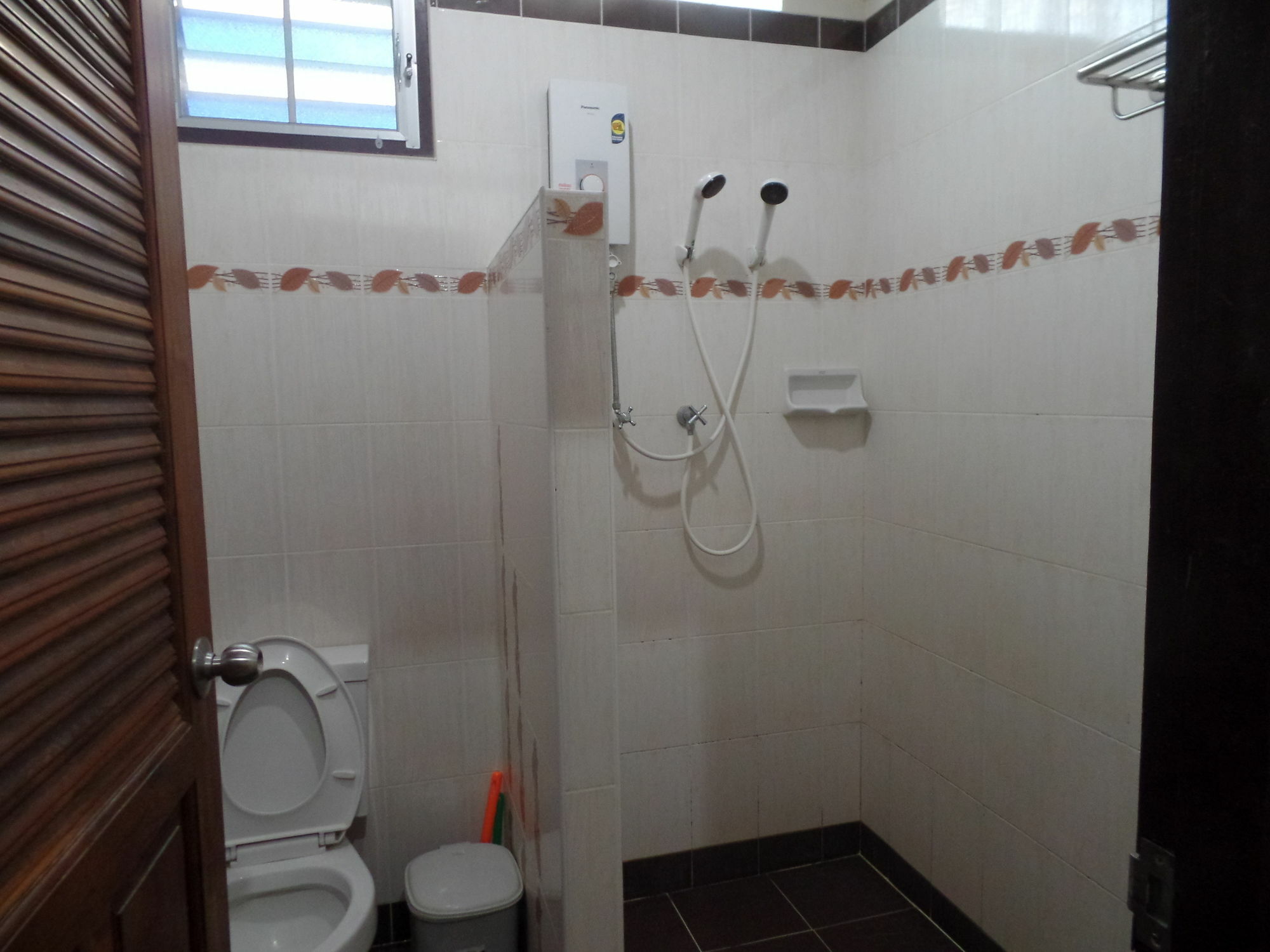 Appartamento Ban Mae Arom Amphawa Esterno foto